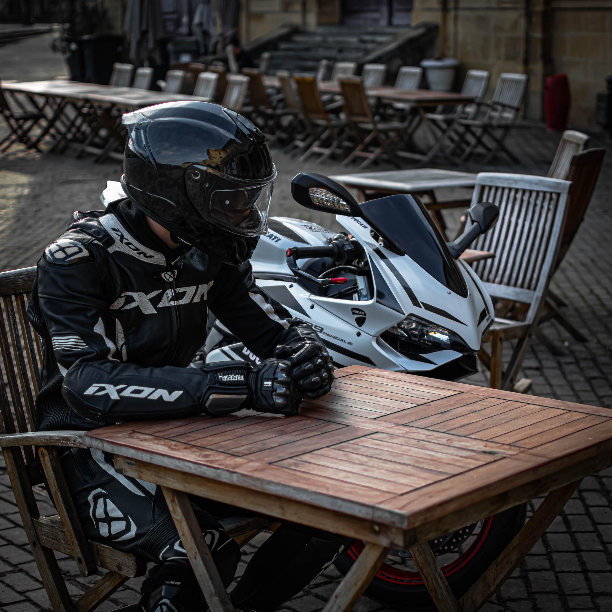 How to choose the right cycling gloves for you? - ILM