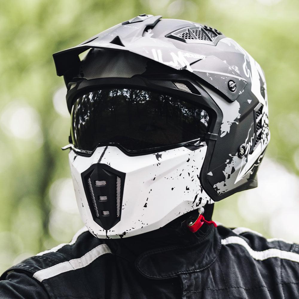 Why some motorcyclists prefer 3/4 Half Open Face Motorcycle Helmet? ILM Why some motorcyclists prefer 3/4 Half Open Face Motorcycle Helmet? ILM
