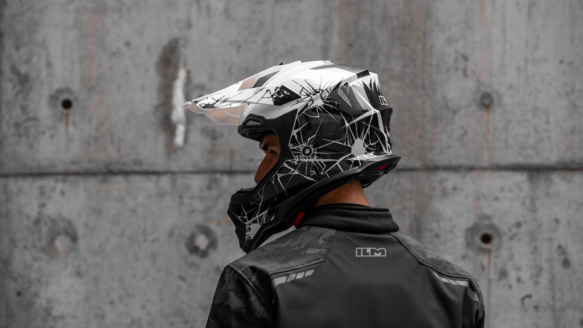 ILM WS901 Dirt Bike Helmet: Versatility for Every Off-Road Adventure