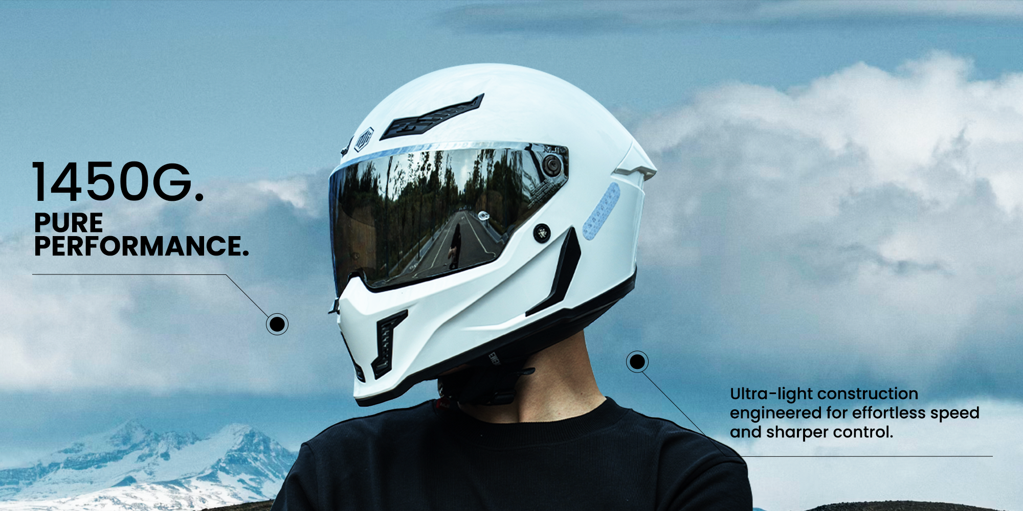 1450G. PURE PERFORMANCE.
Ultra-light construction engineered for effortless speed and sharper control.