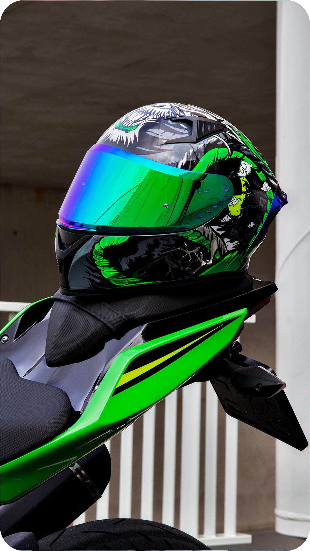 ILM Full Face Motorcycle Helmet Model Z501 Legend Green
