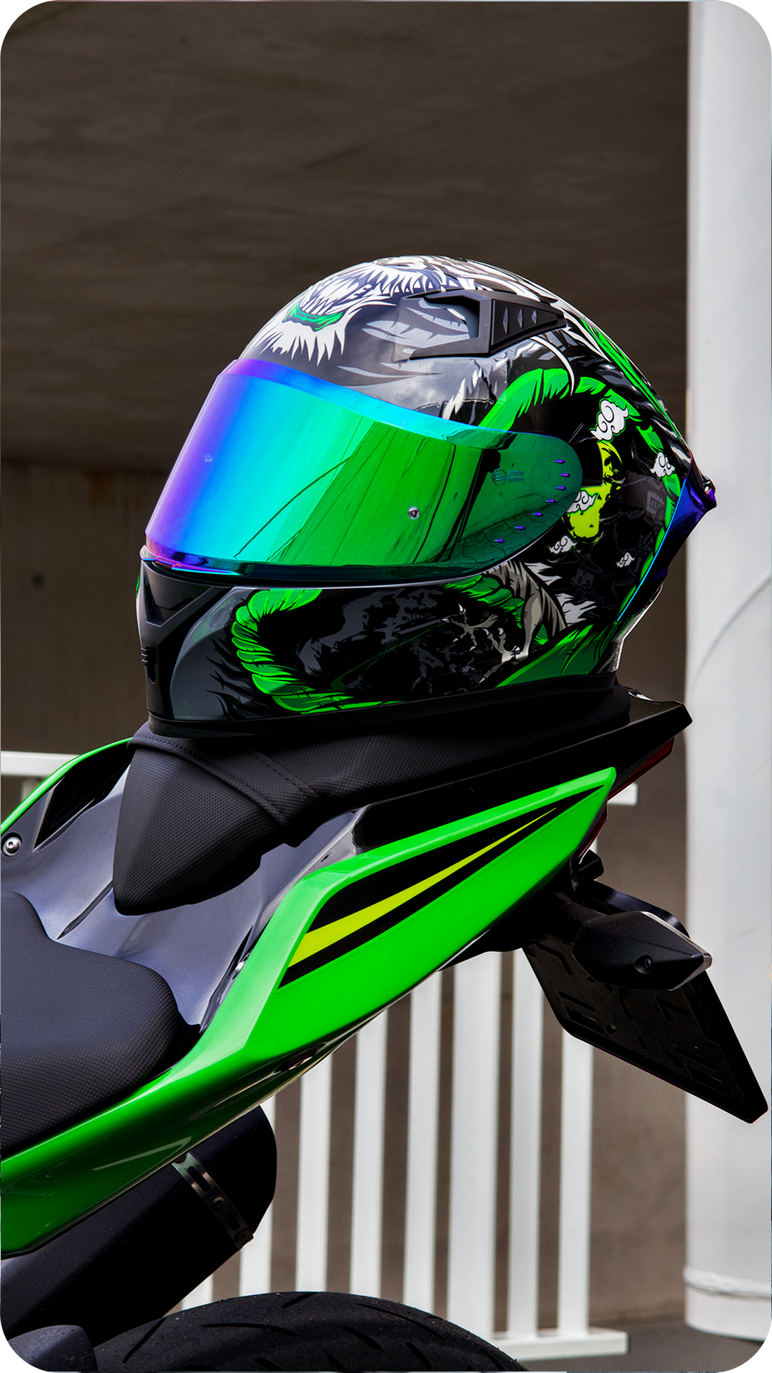 ILM Full Face Motorcycle Helmet Model Z501 Legend Green